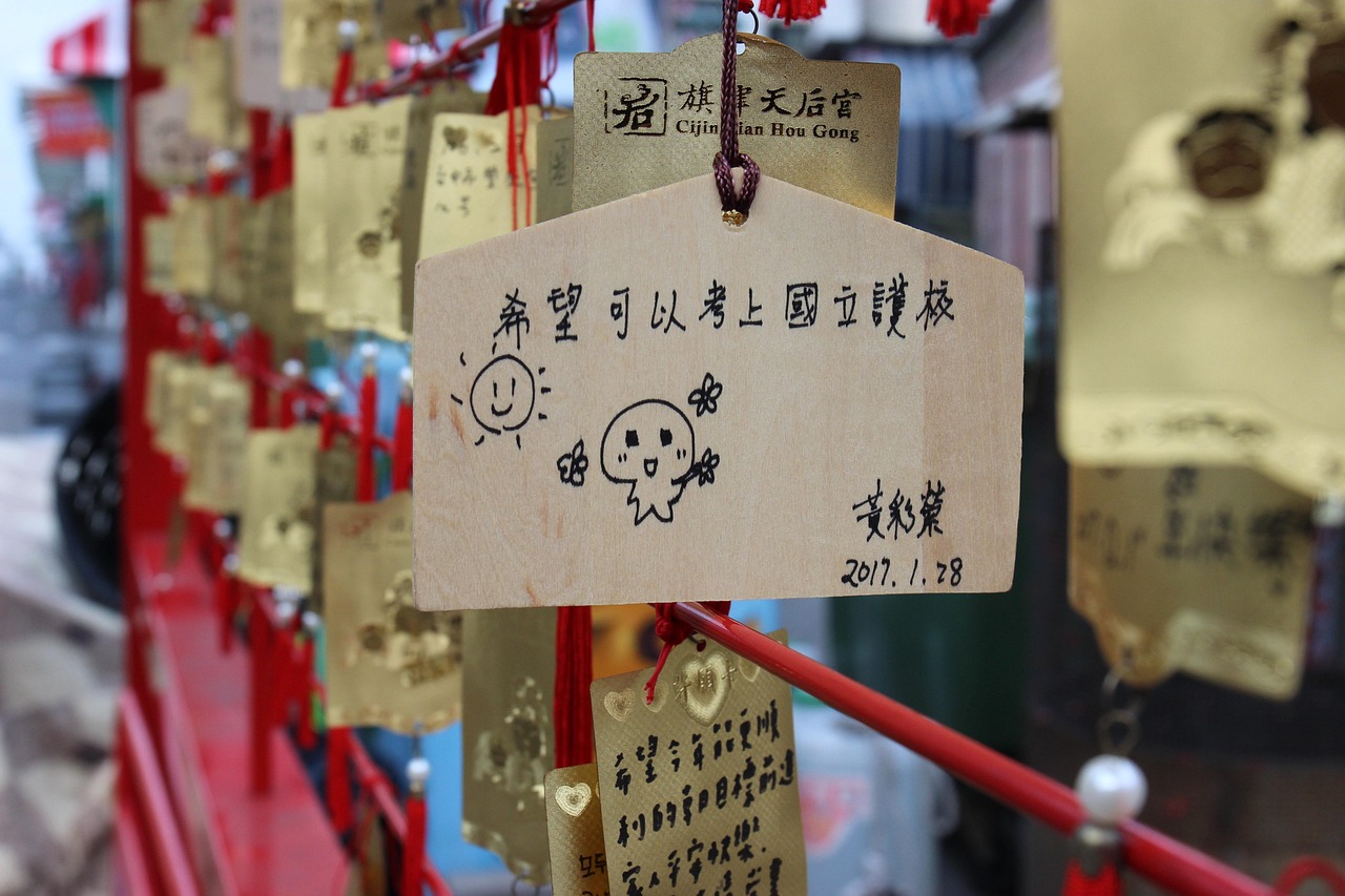 澳门管家婆100准确香港:识破虚假宣传图片骗局,本期资料:24、47、33、15、36、33